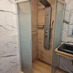 A Stanovani Na Fare *