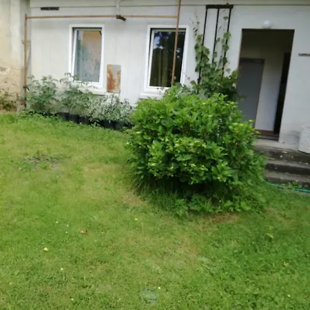 A Stanování Na Faře *