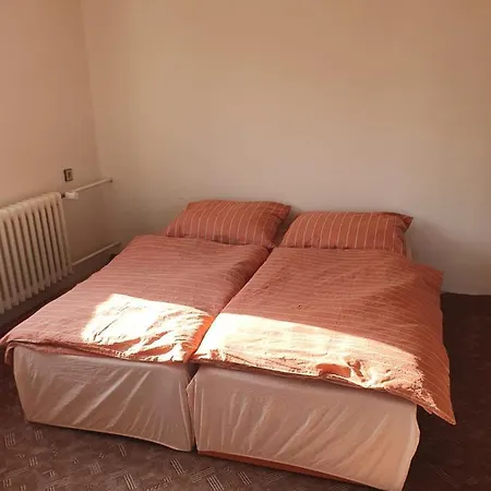 A Stanovani Na Fare
