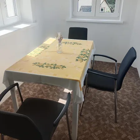 Appartement A Stanovani Na Fare Javorník